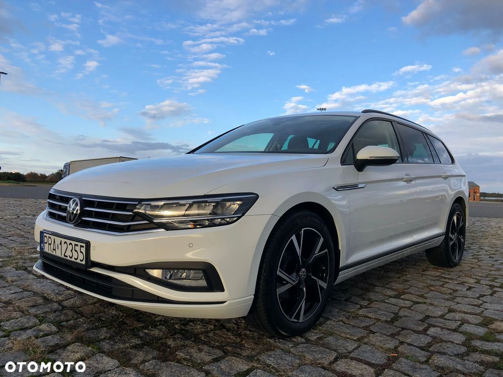 Volkswagen Passat 2.0 TDI EVO Business DSG - 2