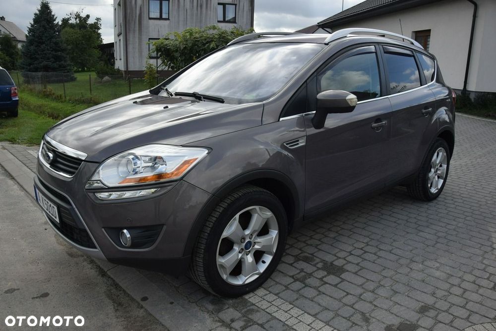 Ford Kuga 2.0 TDCi 4x4 Titanium - 4