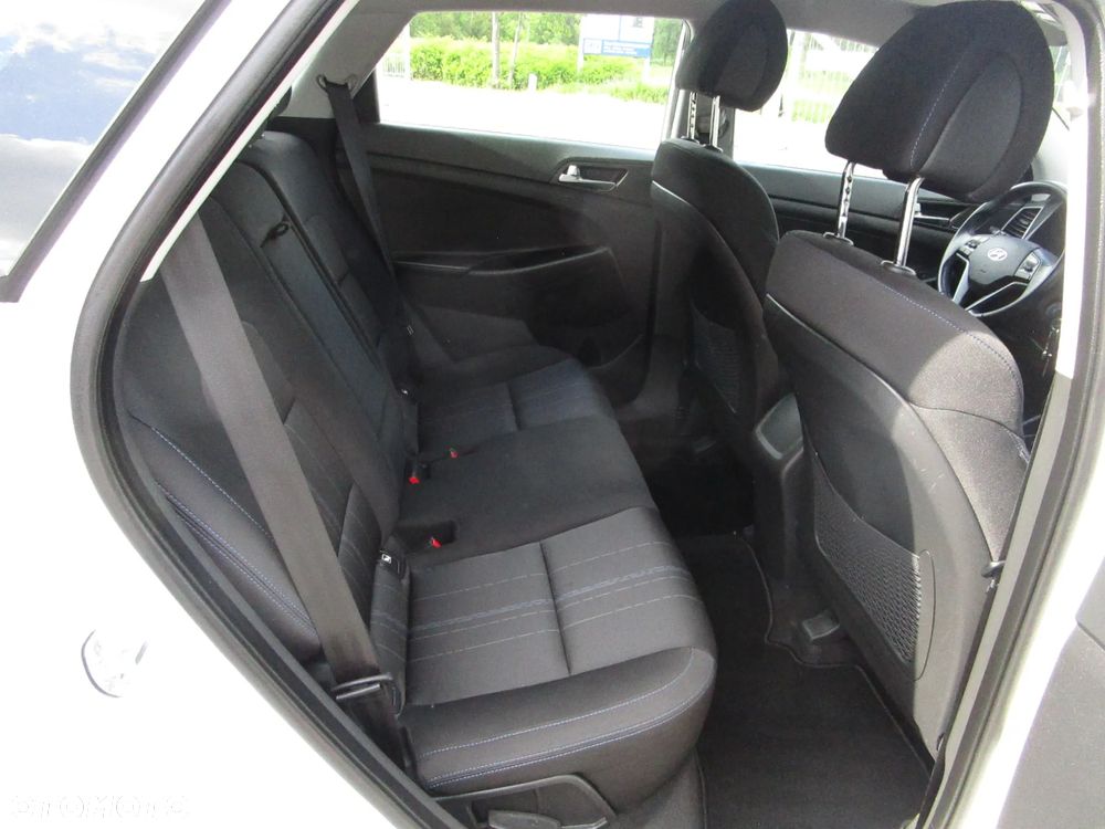 Hyundai Tucson 1.6 GDI BlueDrive Classic 2WD - 22