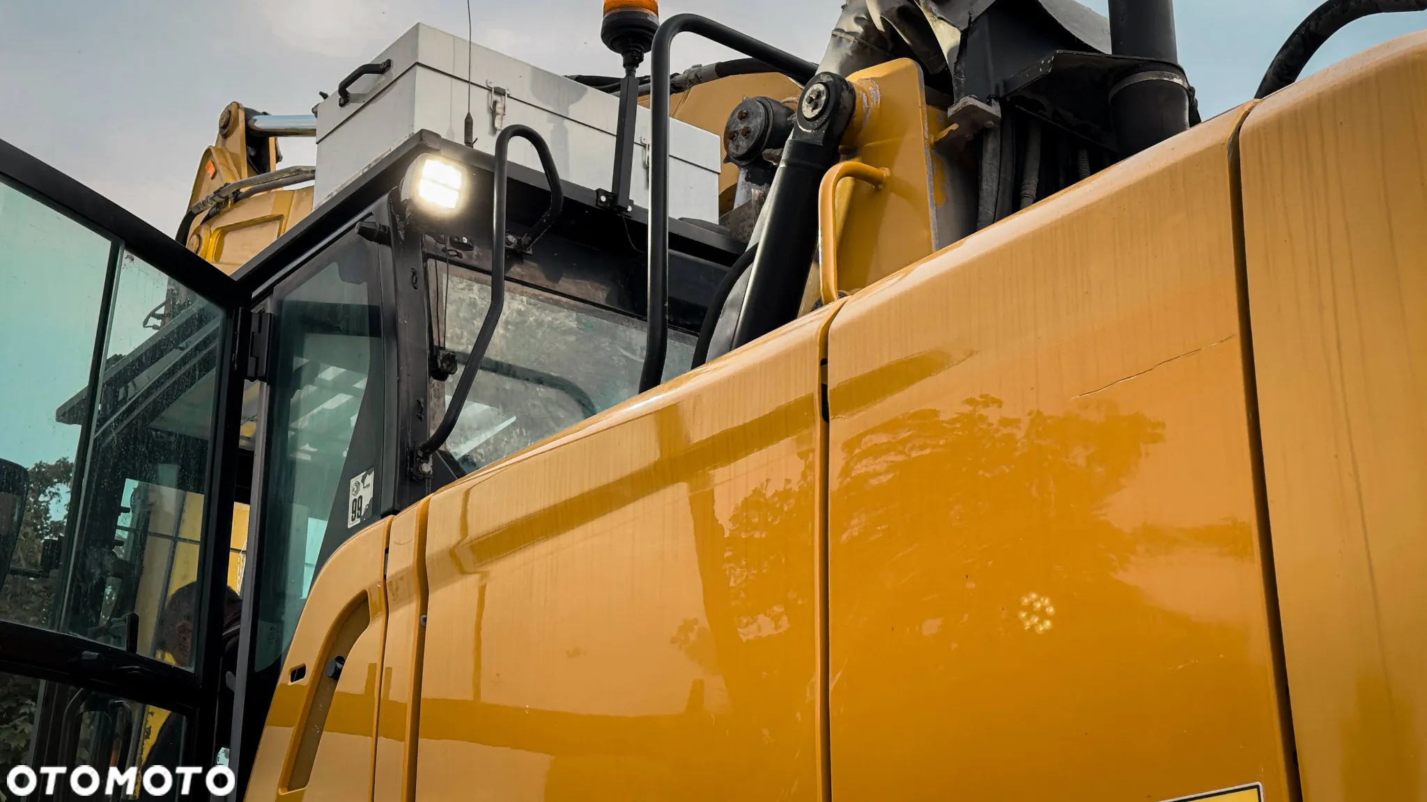 Caterpillar CAT MH 3022 322F 320F - 10