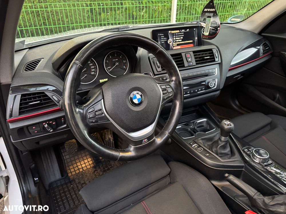 BMW Seria 1 120d Sport Line - 20