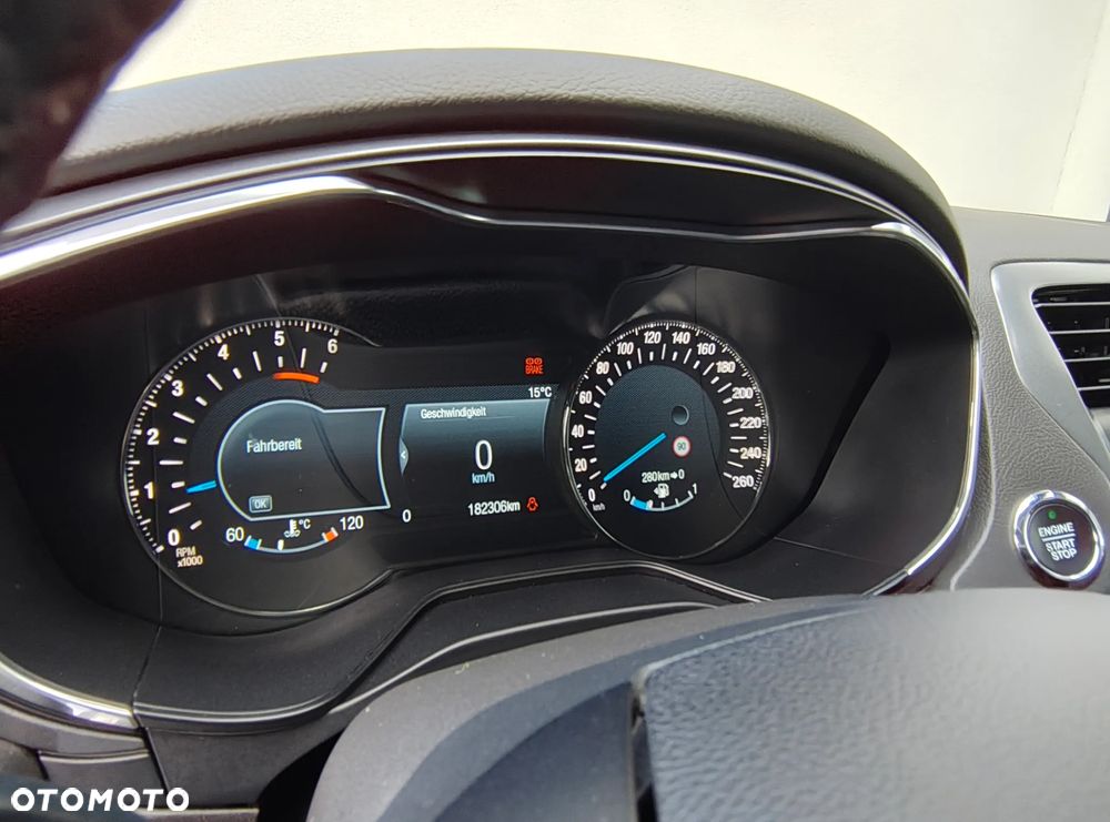 Ford Mondeo 2.0 TDCi STart-Stopp ST-Line - 34