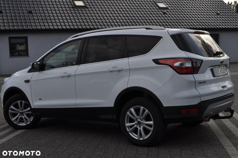 Ford Kuga 2.0 TDCi 4x4 Titanium - 40