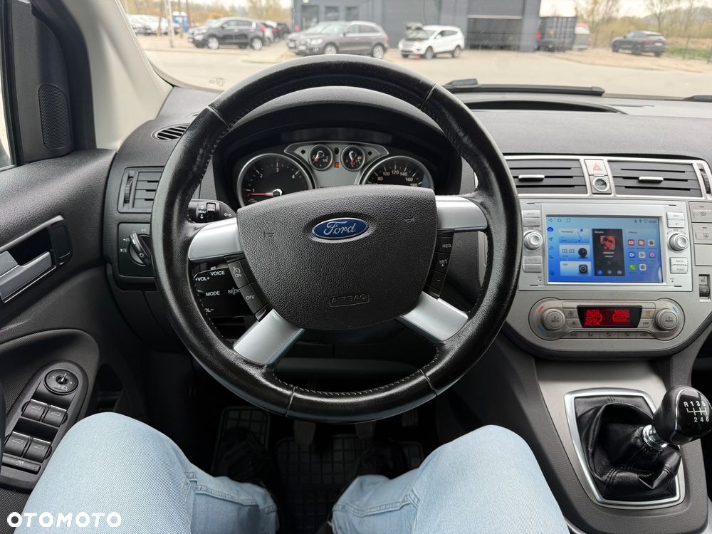 Ford Kuga 2.0 TDCi 4x4 Titanium - 21