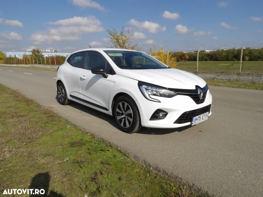 Renault Clio - 8