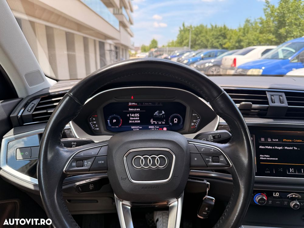 Audi Q3 2.0 TDI S tronic design - 10