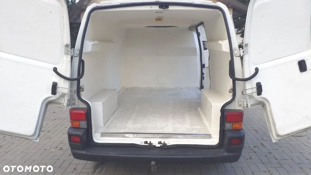 Volkswagen Transporter - 6
