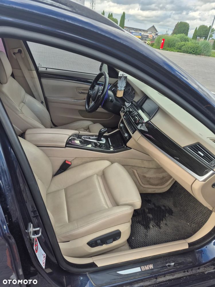 BMW Seria 5 530d - 14