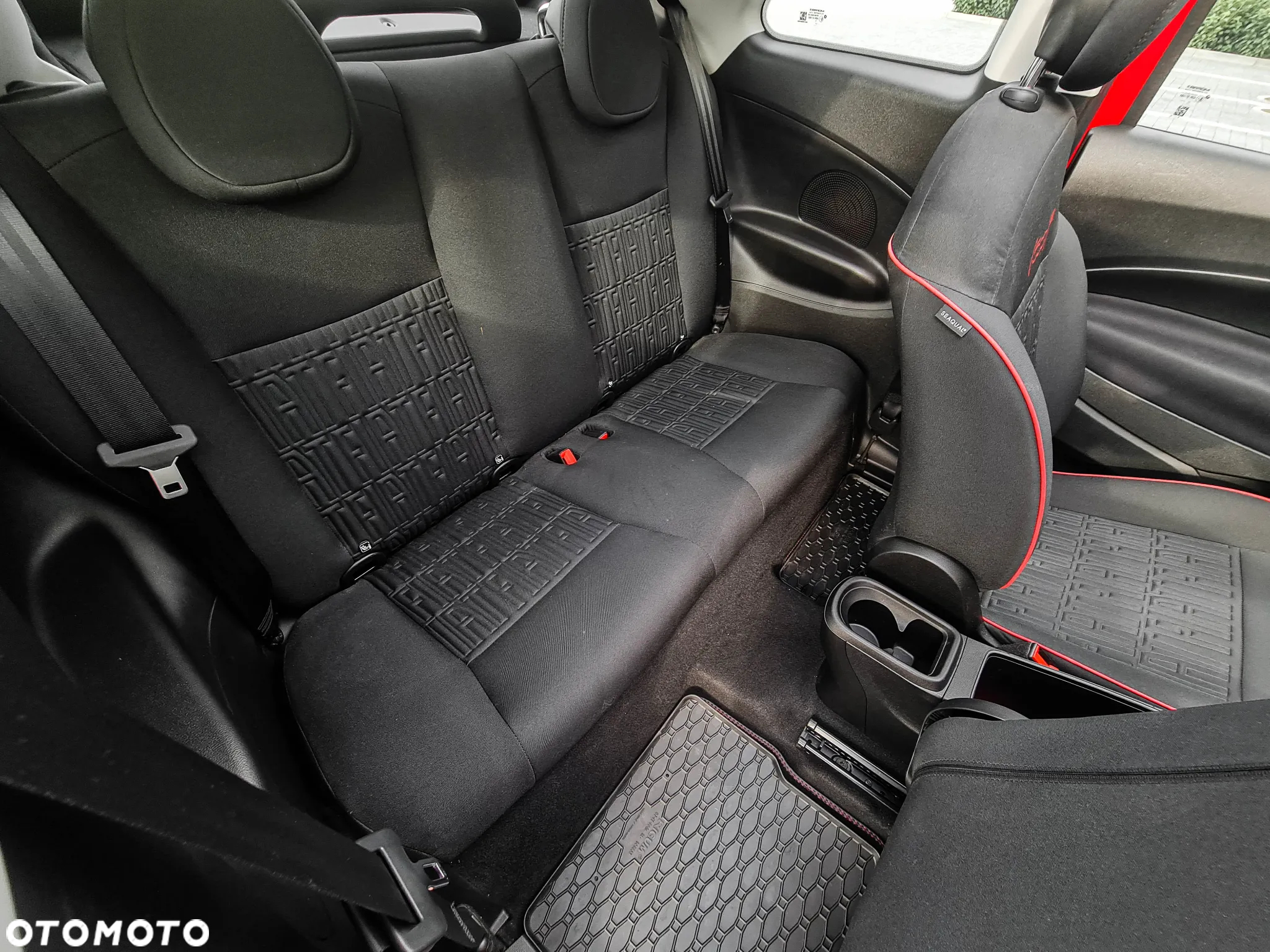 Fiat 500e RED - 13