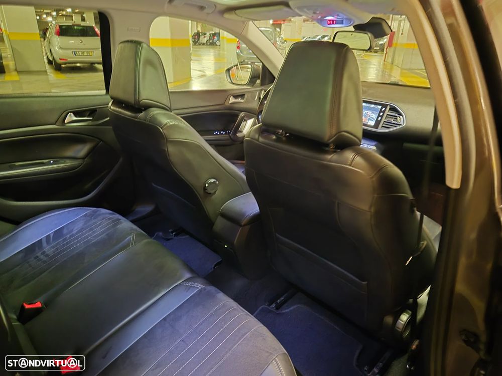 Peugeot 308 SW 1.6 e-HDi Allure - 36