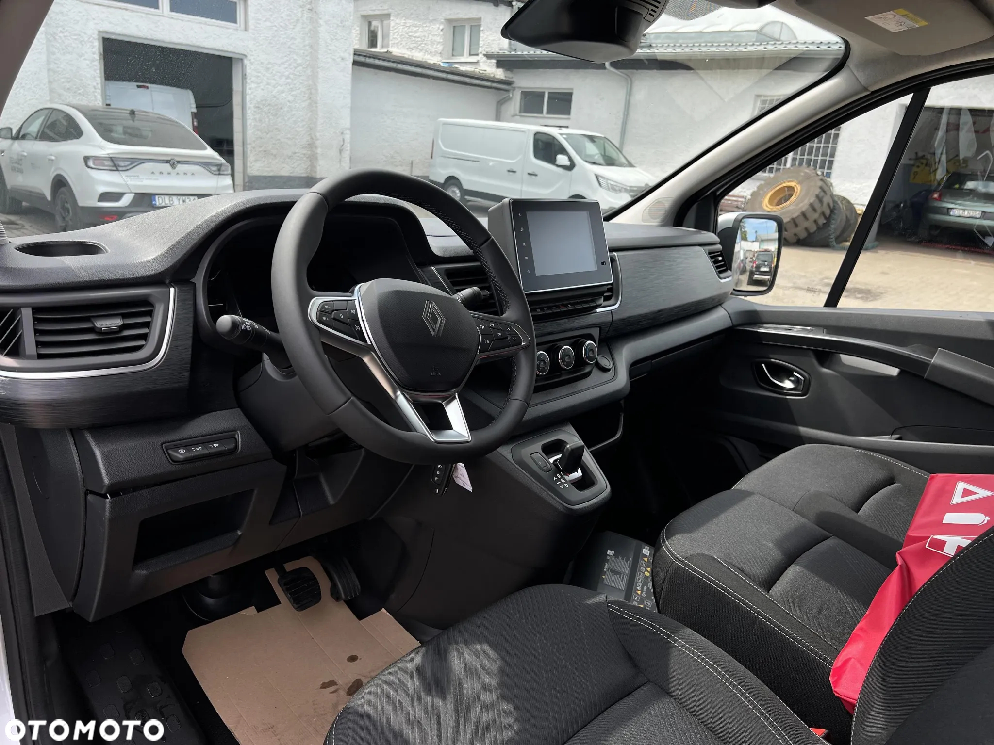 Renault Trafic - 9