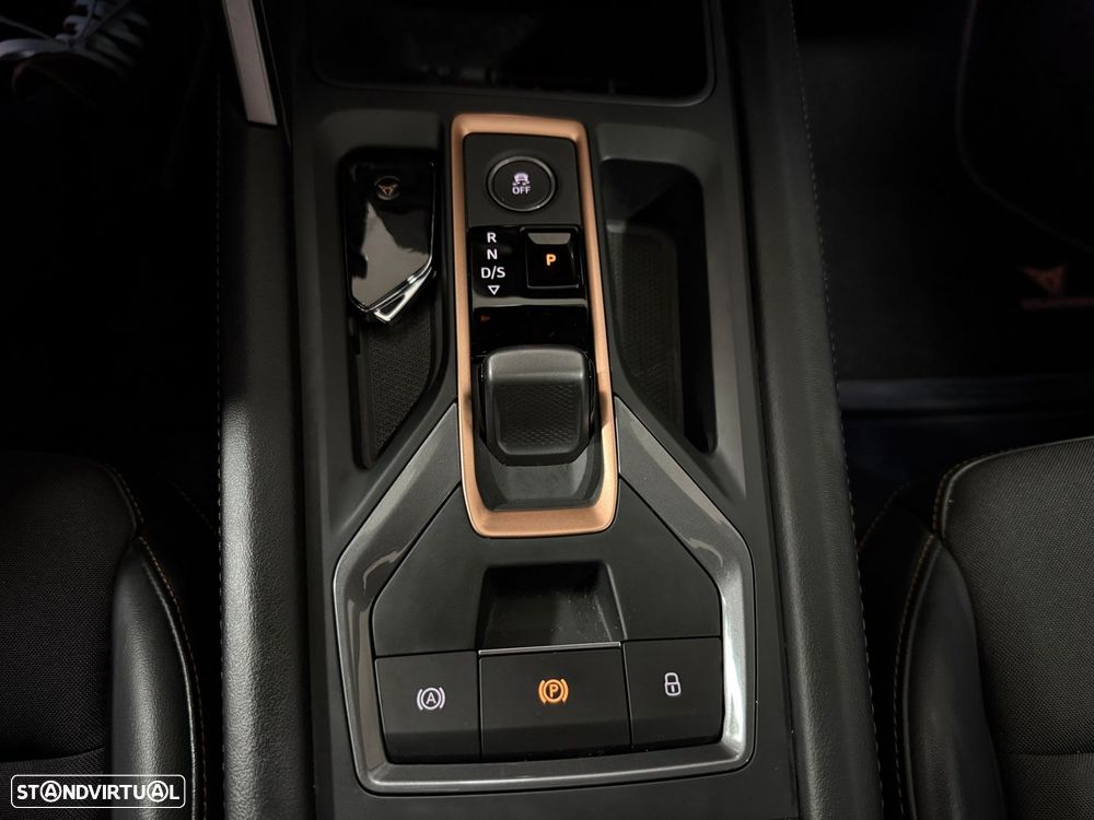 Cupra Formentor 1.5 e-Hybrid DSG - 32