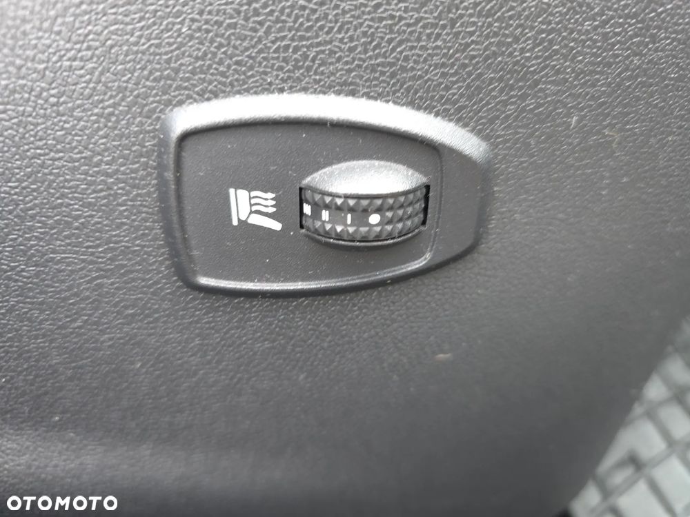 Renault Megane 1.5 dCi Color Edition - 17