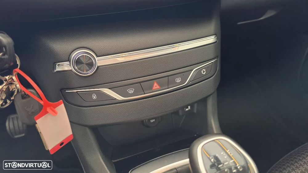 Peugeot 308 1.5 BlueHDi Style - 46