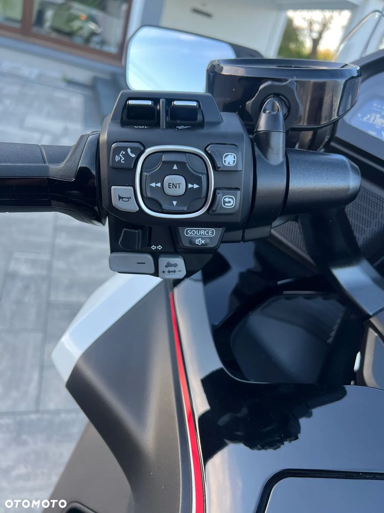 Honda GL - 23