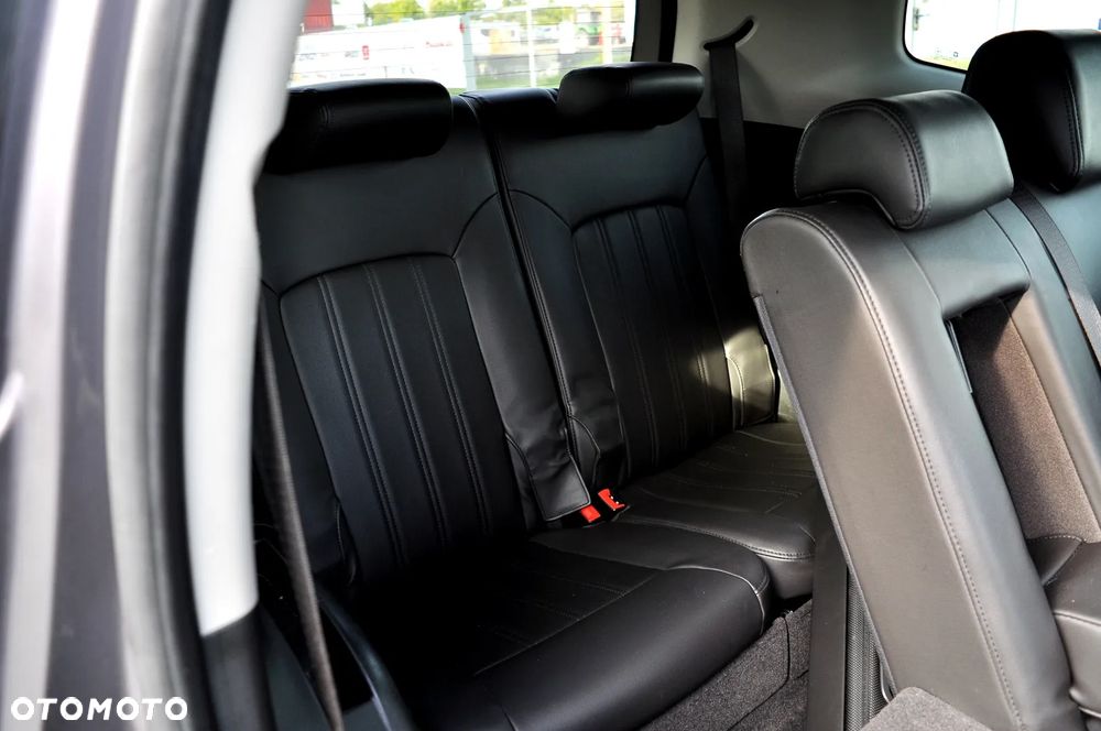 Chevrolet Orlando - 17