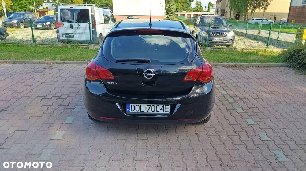 Opel Astra IV 1.6 Enjoy - 4