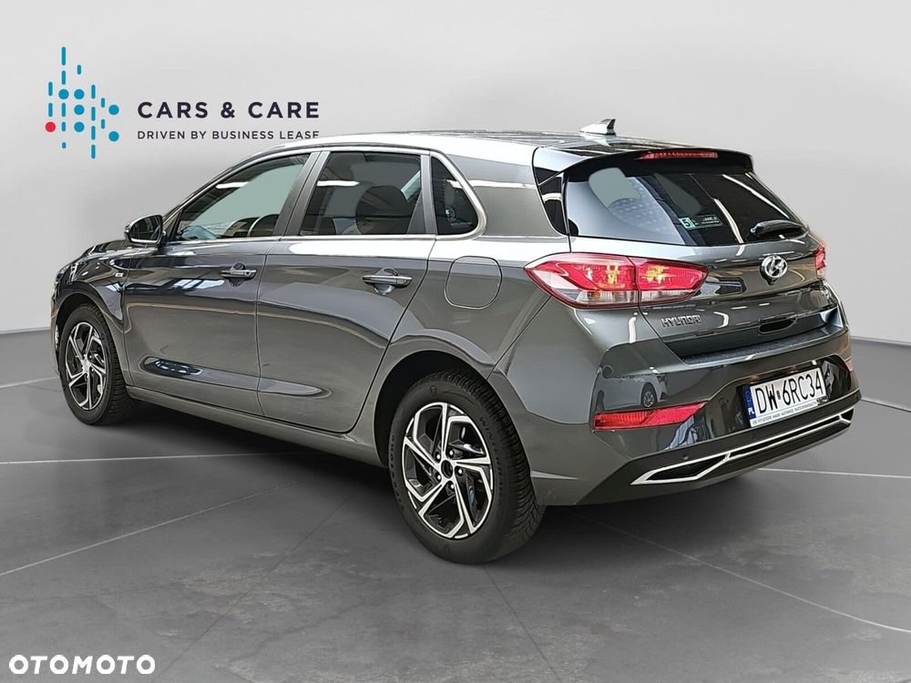 Hyundai i30 1.5 T-GDI 48V Comfort DCT - 27