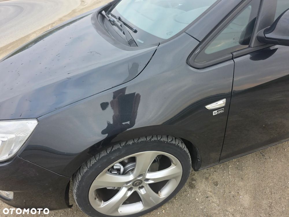Opel Astra 2.0 CDTI DPF Design Edition - 17