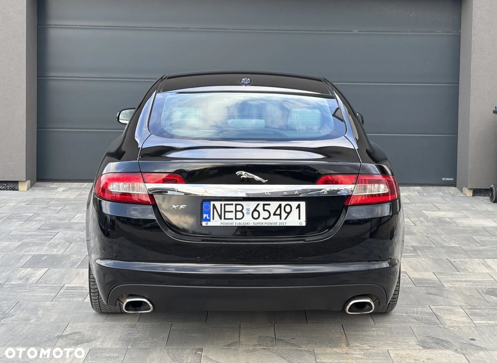 Jaguar XF 3.0 V6 D Premium Luxury - 7
