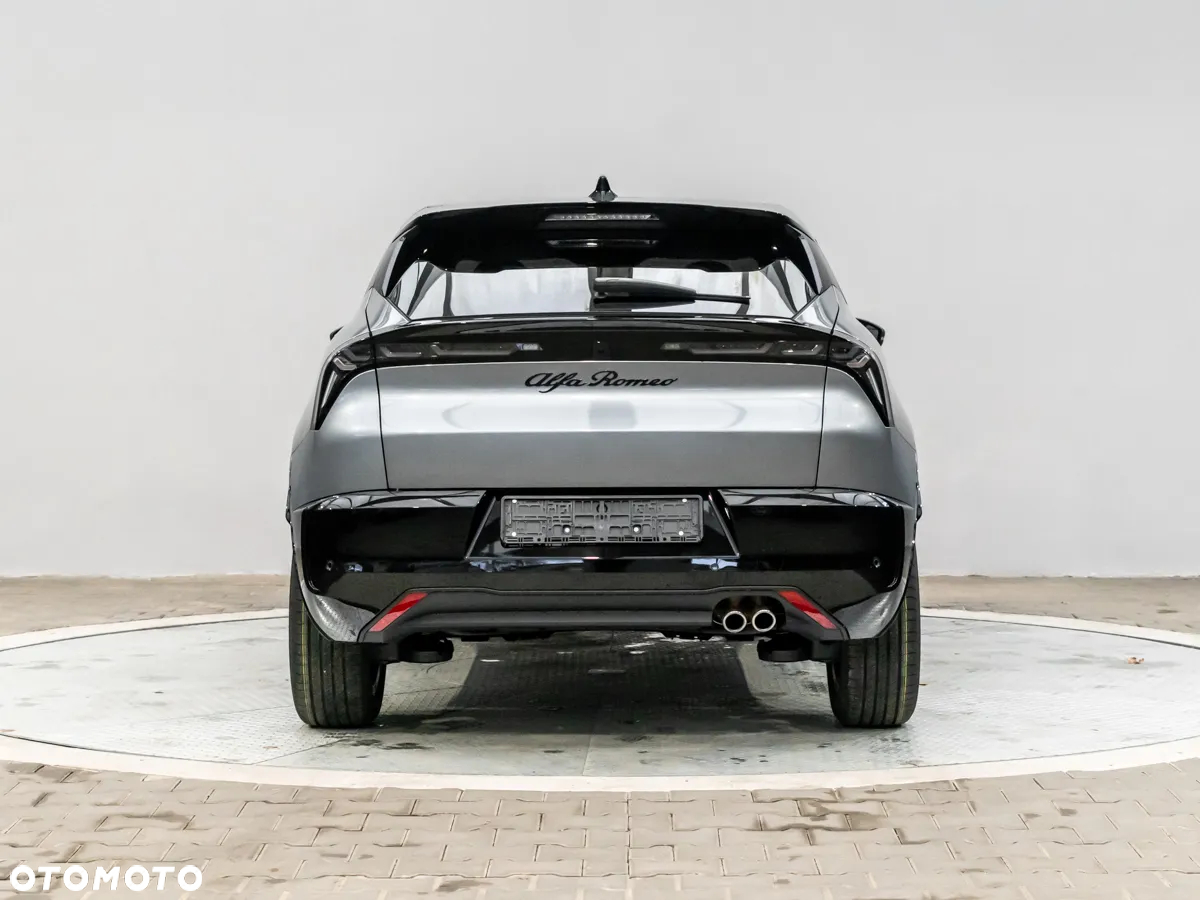 Alfa Romeo Junior 1.2 mHEV Ibrida eDCT - 4
