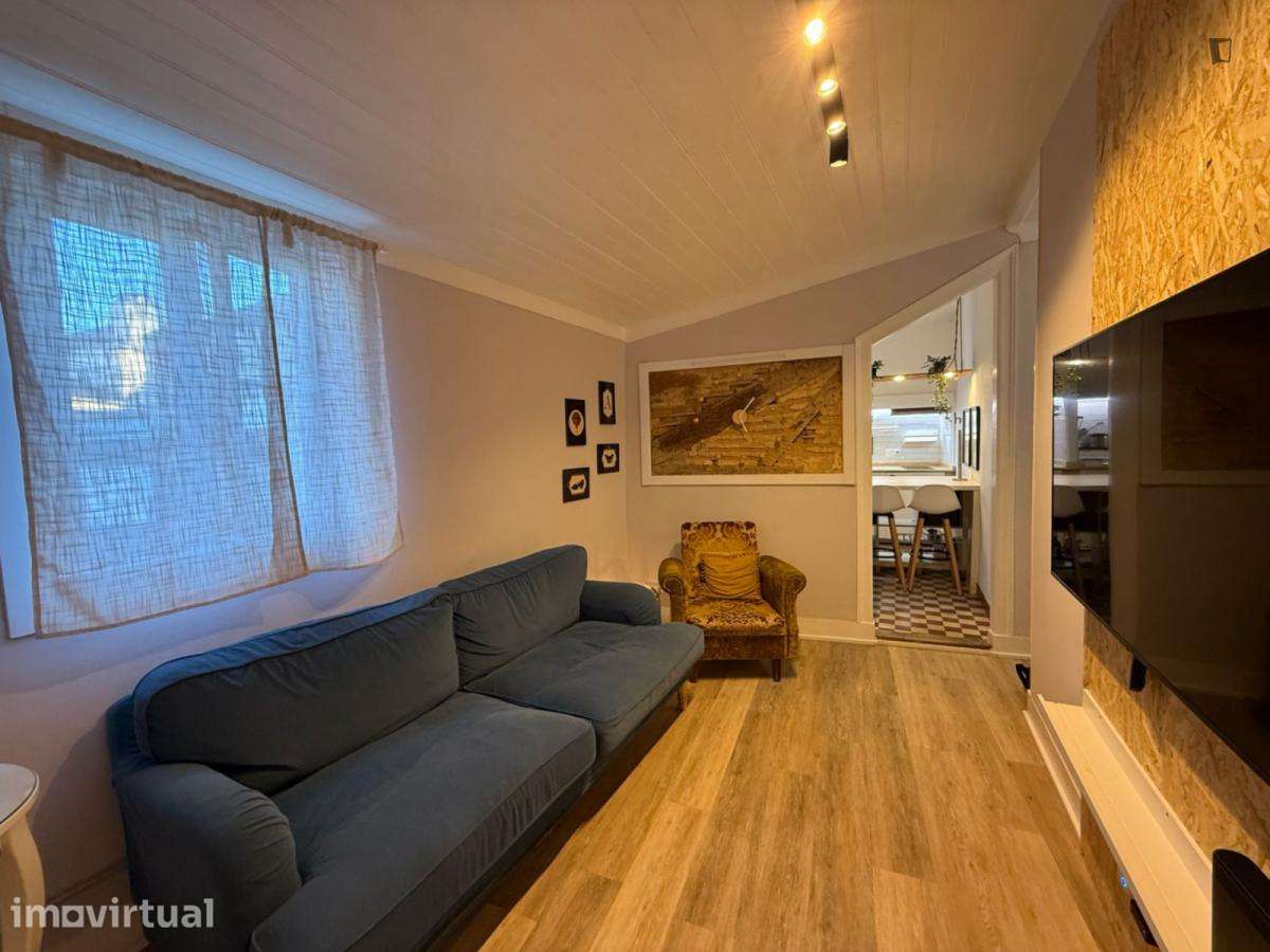 Quarto - localizado em Santarem - Grande imagem: 3/10
