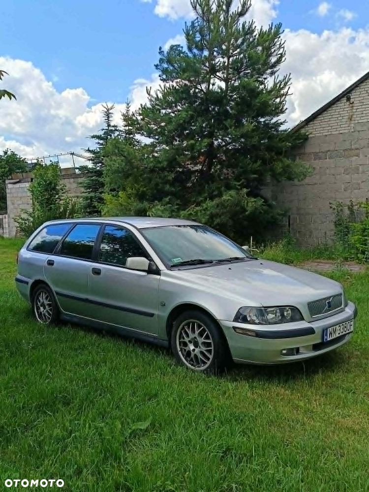 Volvo V40 1.8 Edition - 1