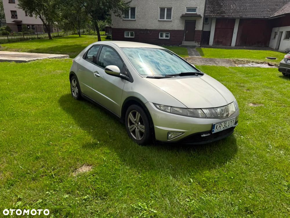 Honda Civic 1.8 Executive - 2