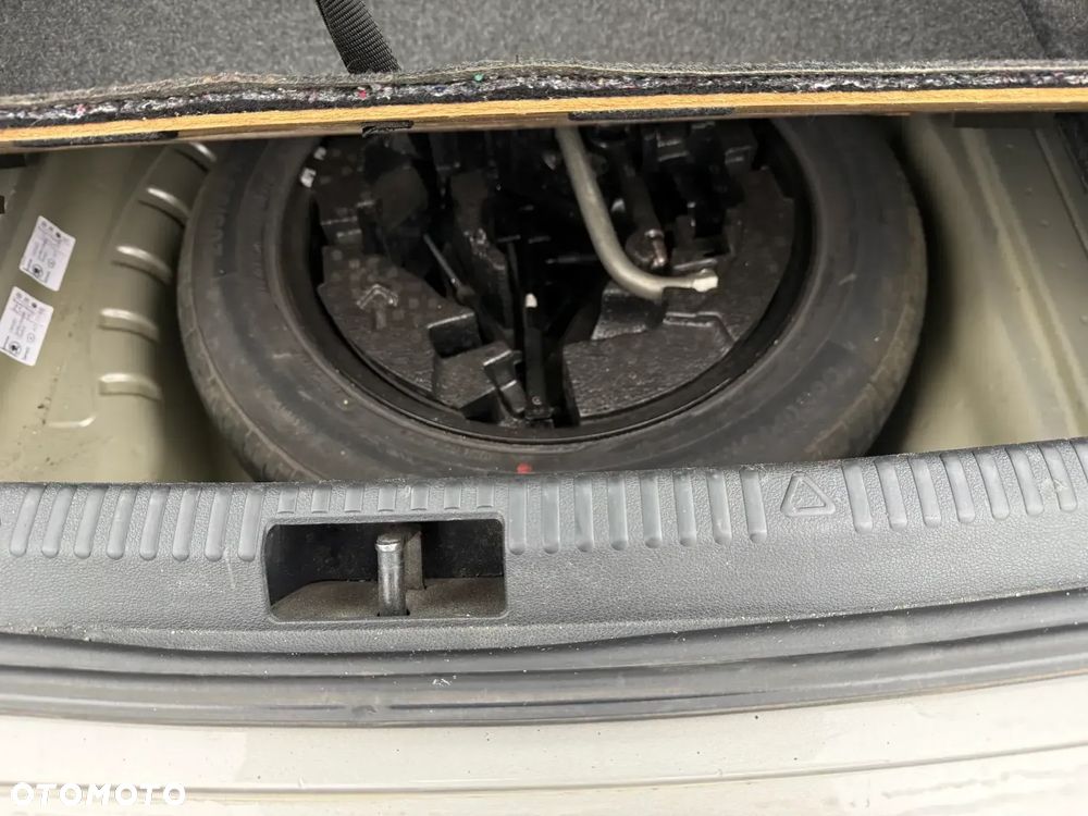 Skoda Octavia 1.6 TDI Elegance - 8