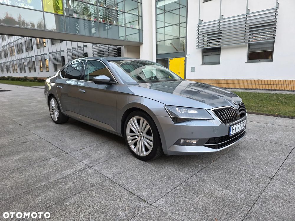 Skoda Superb 2015 photo 4