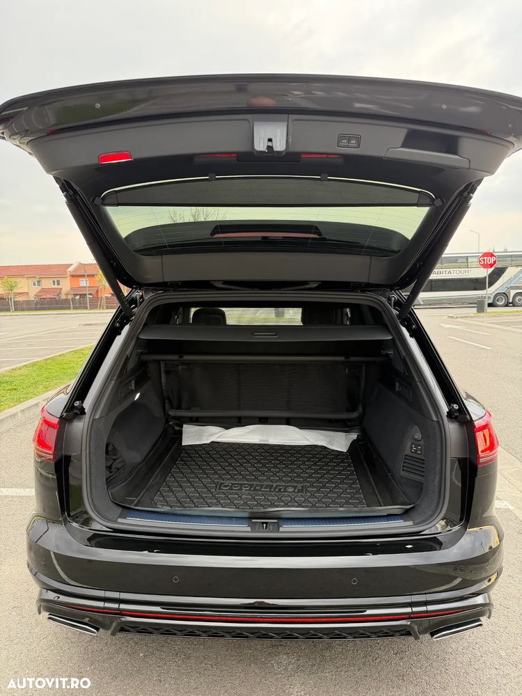 Volkswagen Touareg V6 TDI 4MOTION R-Line - 8