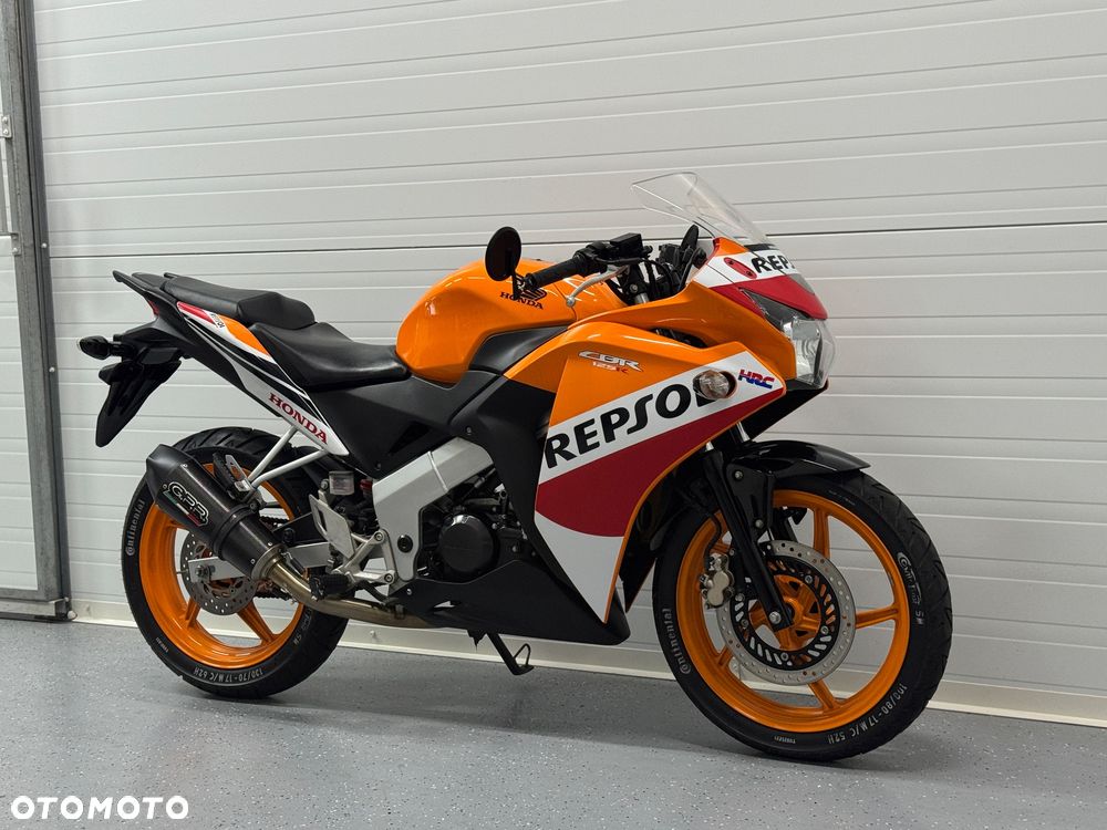 Honda CBR - 1