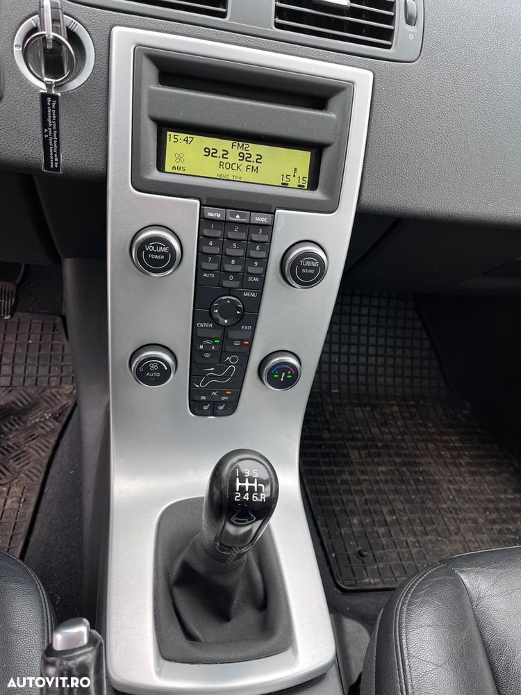 Volvo V50 D5 DPF - 14