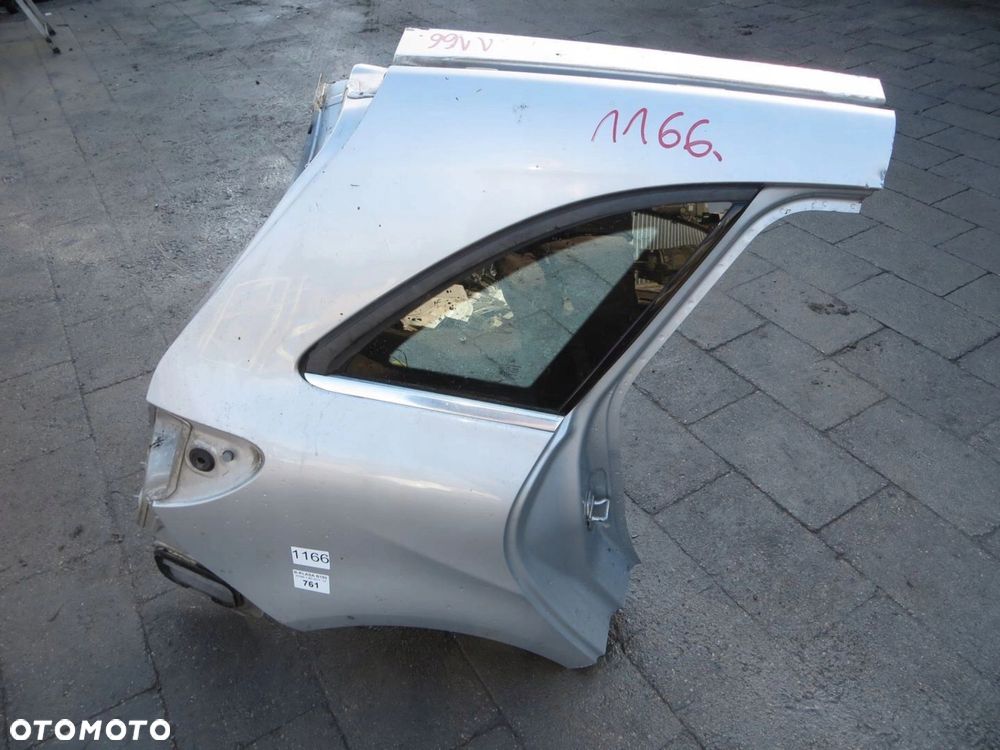 MERCEDES W246 BŁOTNIK PRAWY TYŁ TYLNY 761 14- - 1