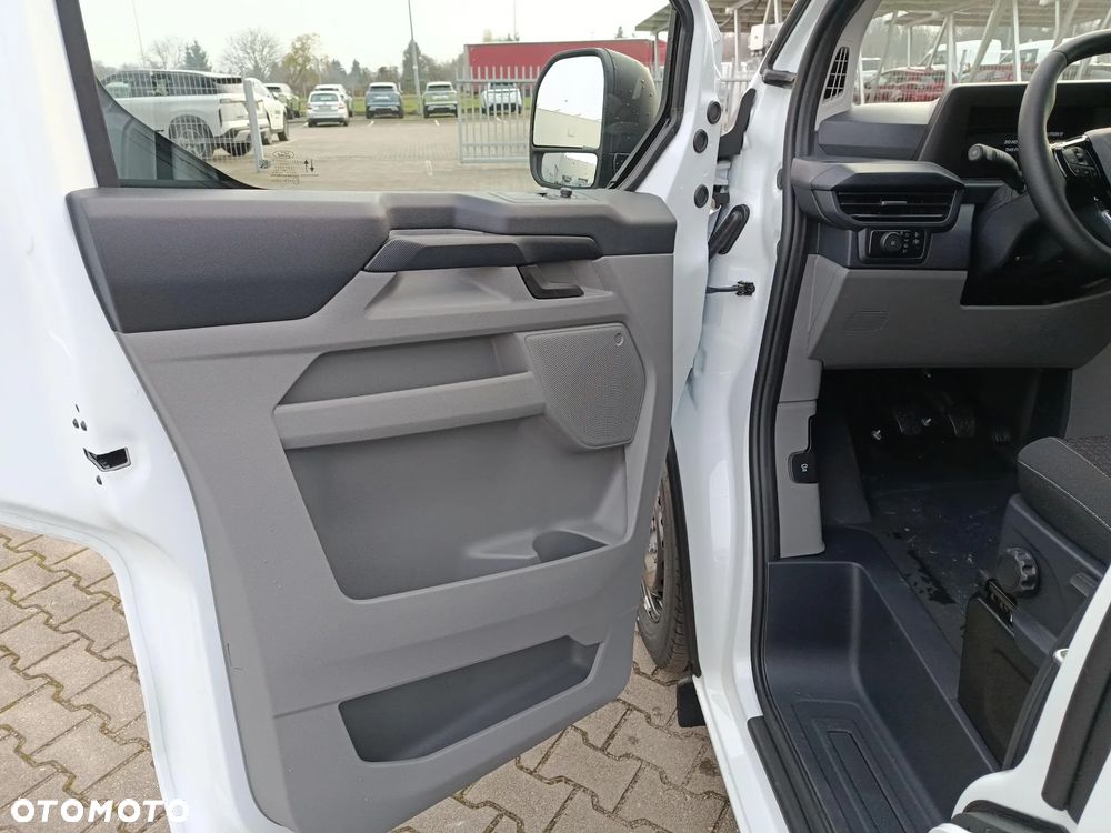 Ford Tranist Custom - 13