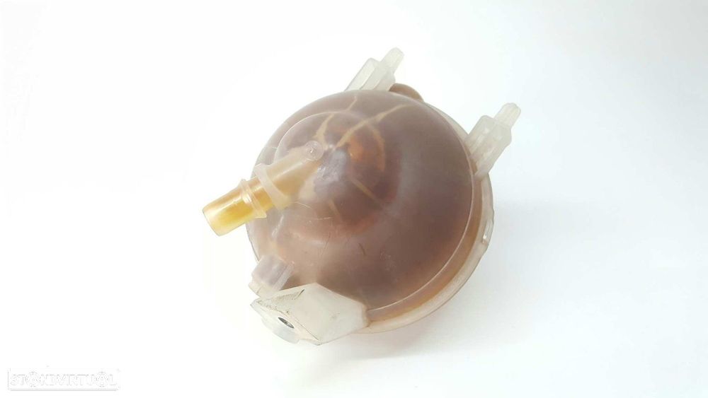 DEPOSÍTO DE EXPANSÃO CITROEN C4 COUPÉ LX - 4