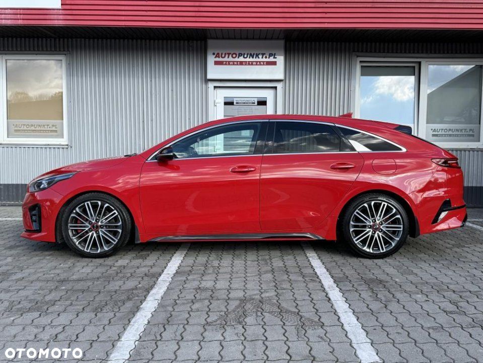 Kia ProCeed - 2
