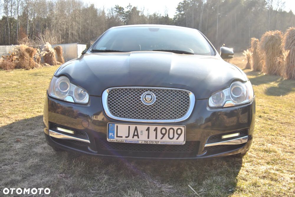 Jaguar XF 3.0 V6 Edition - 11
