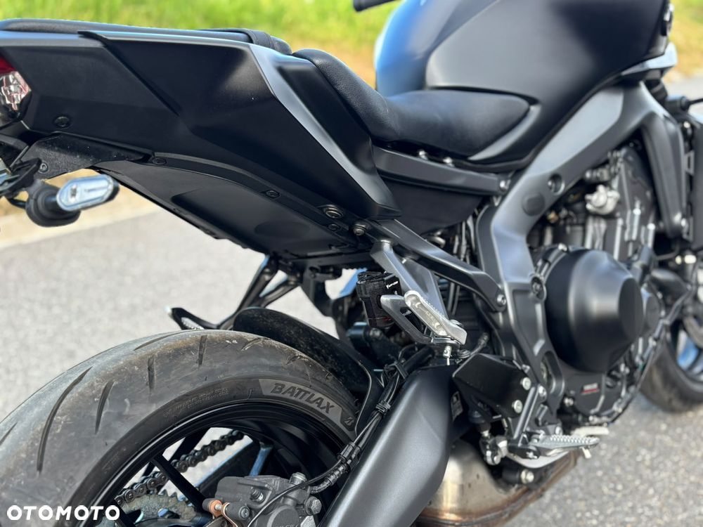 Yamaha MT - 9