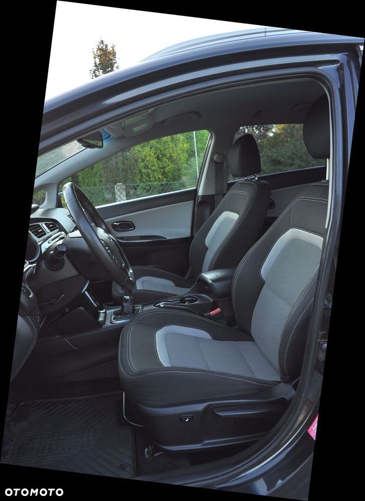 Kia Ceed 1.6 GDI Platinum Edition - 18