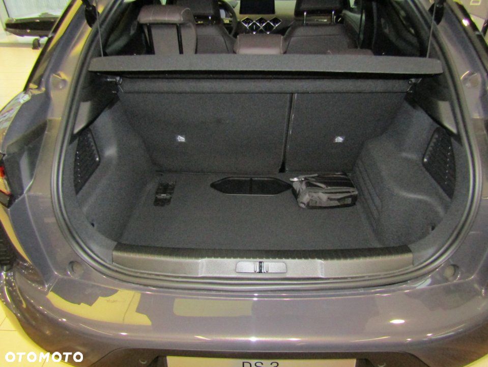 DS Automobiles DS 3 - 12