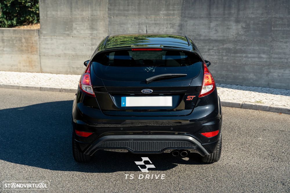 Ford Fiesta 1.6 EcoBoost ST - 5