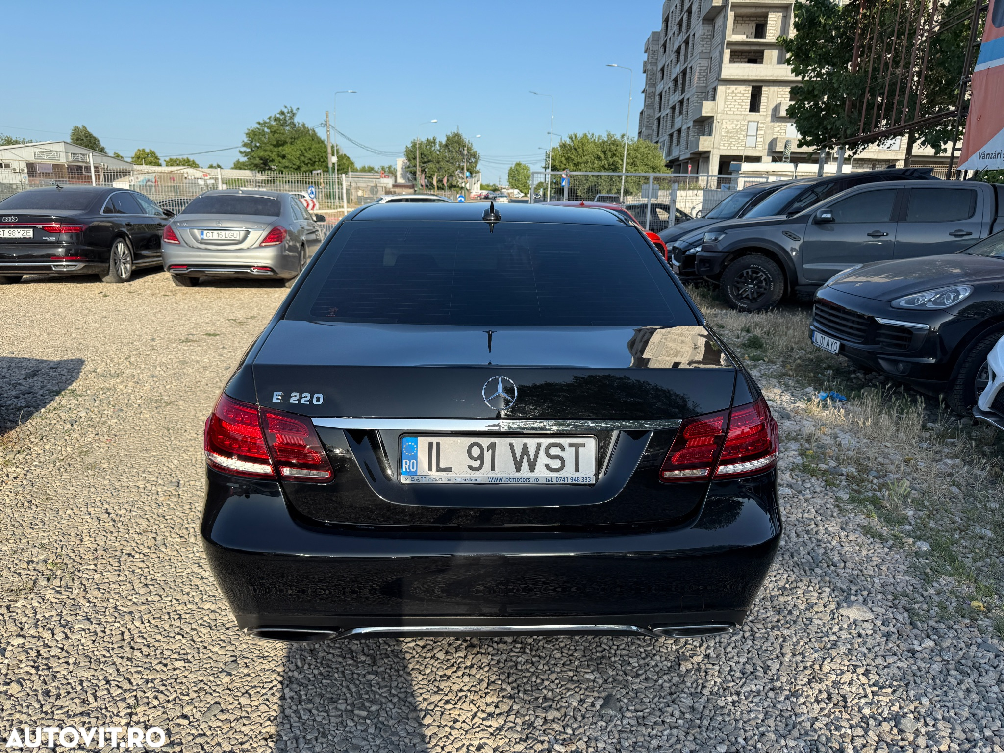Mercedes-Benz E 200 CDI DPF BlueEFFICIENCY 7G-TRONIC - 18