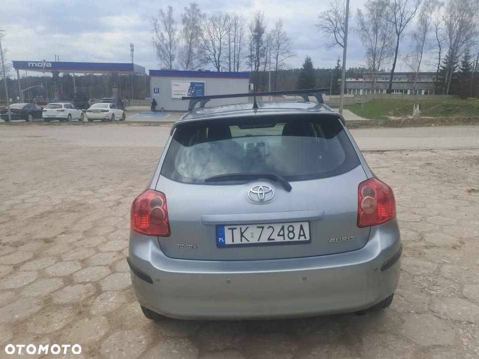 Toyota Auris 2.0 D-4D Premium - 5
