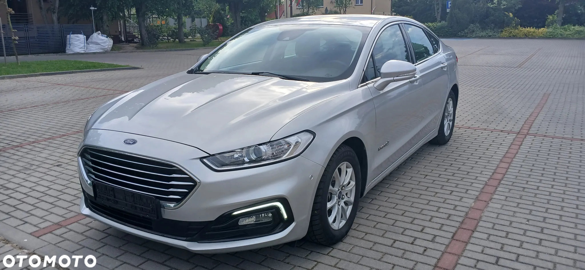 Ford Mondeo 2.0 Hybrid Titanium - 20