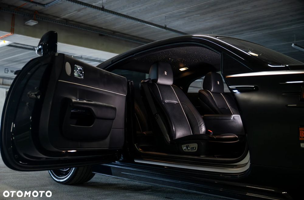 Rolls-Royce Wraith Standard - 32