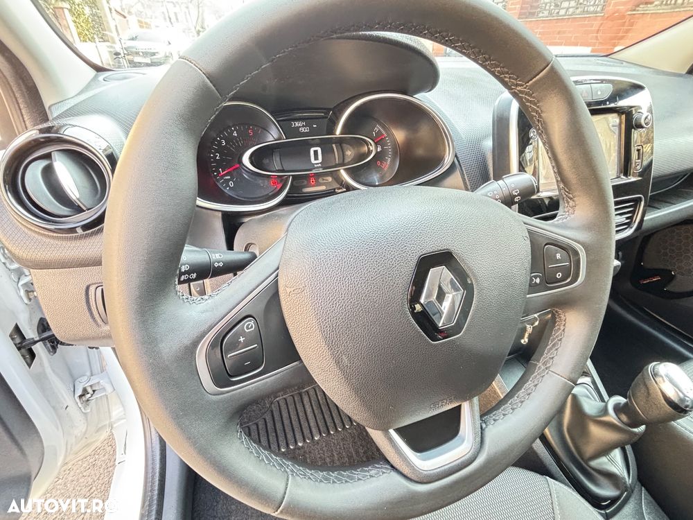 Renault Clio 1.5 dCi Authentique - 19