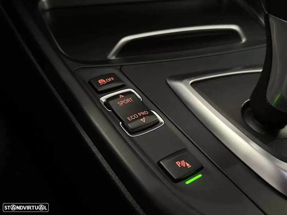 BMW 418 d Line Sport Auto - 38