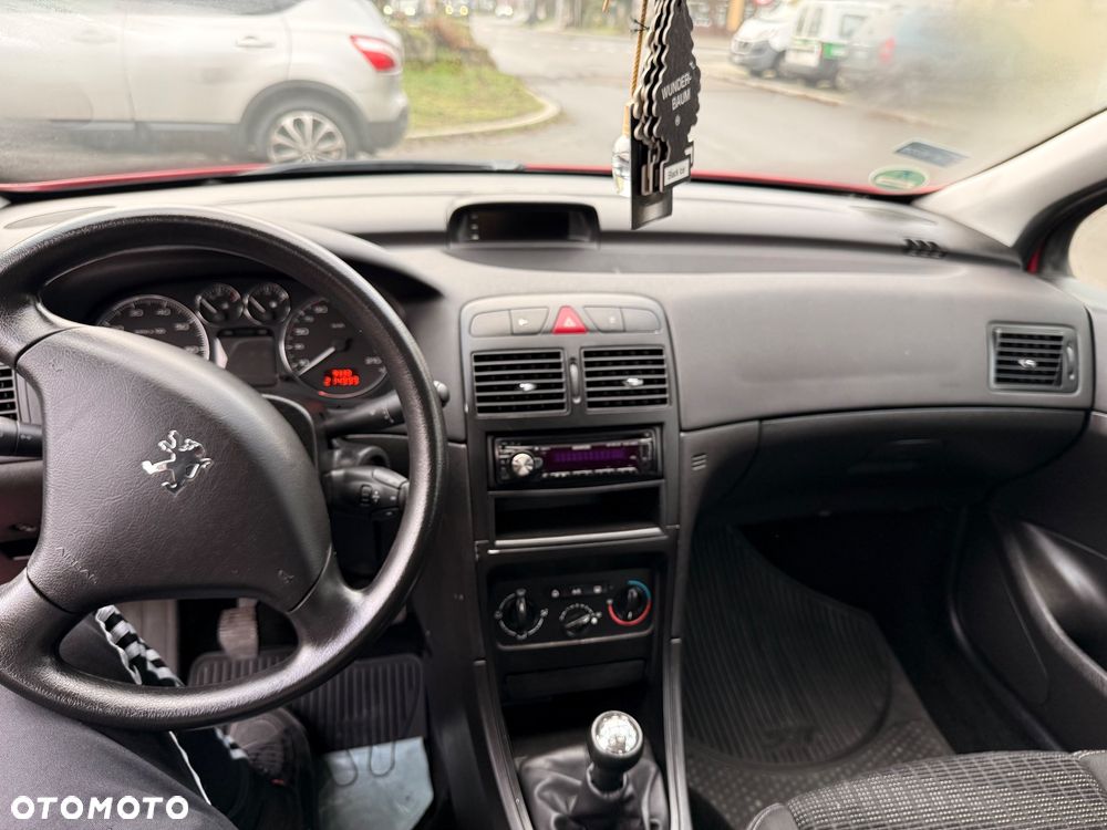 Peugeot 307 - 11