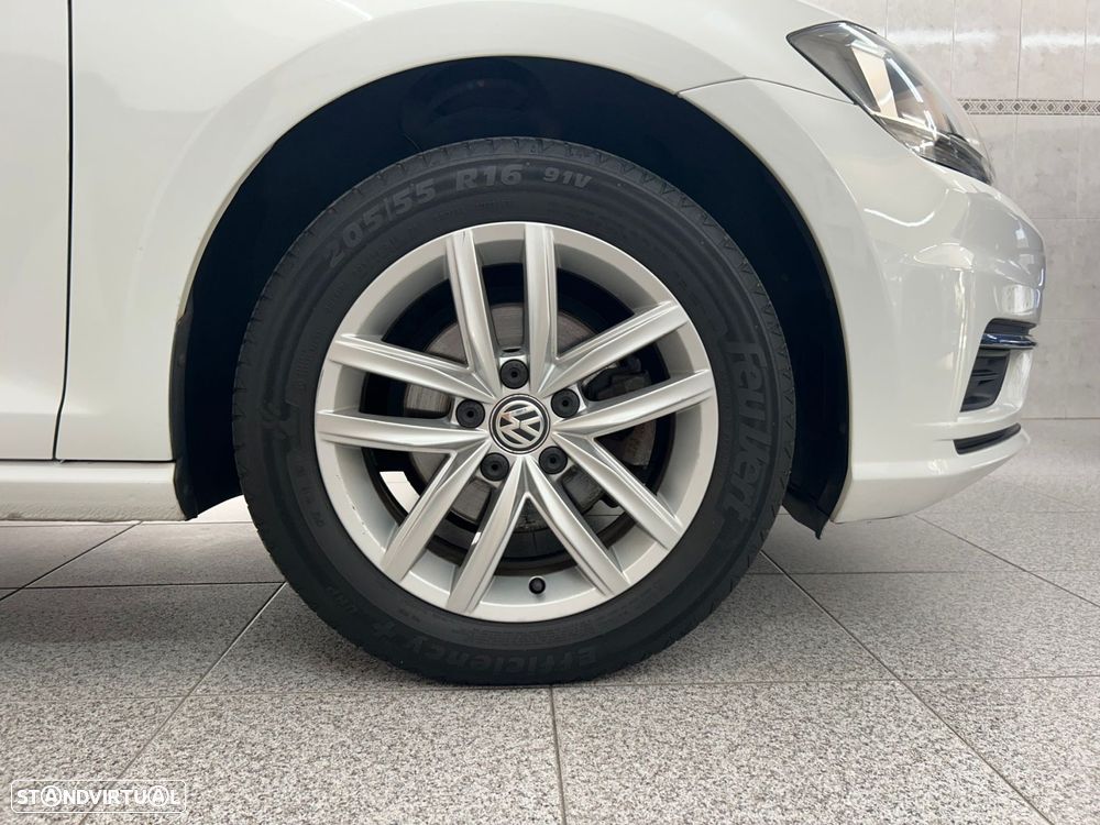 VW Golf 1.0 TSI Confortline - 16